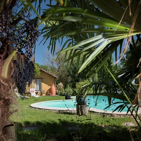 Prázdninový dům Holiday Domaine A Marmande 2 *